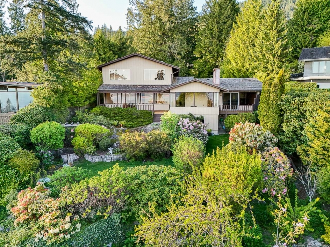 West Vancouver Homes