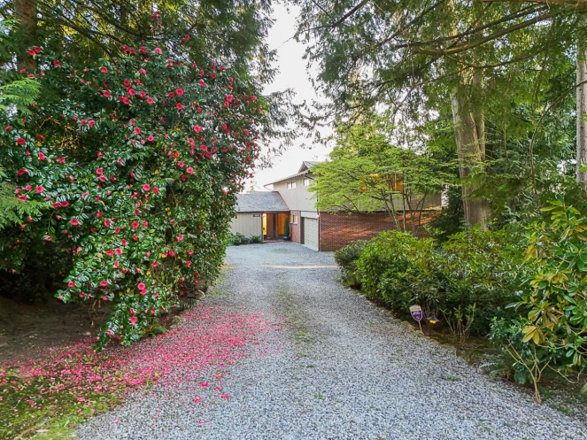 West Vancouver Water Front Homes