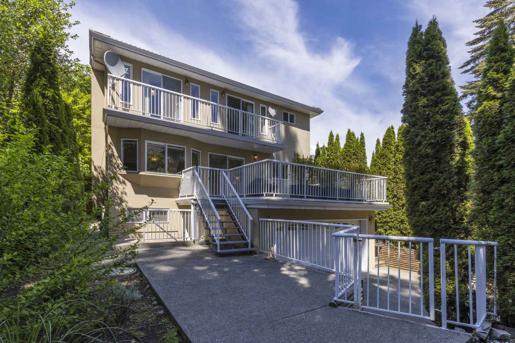 West Vancouver Water Front Homes