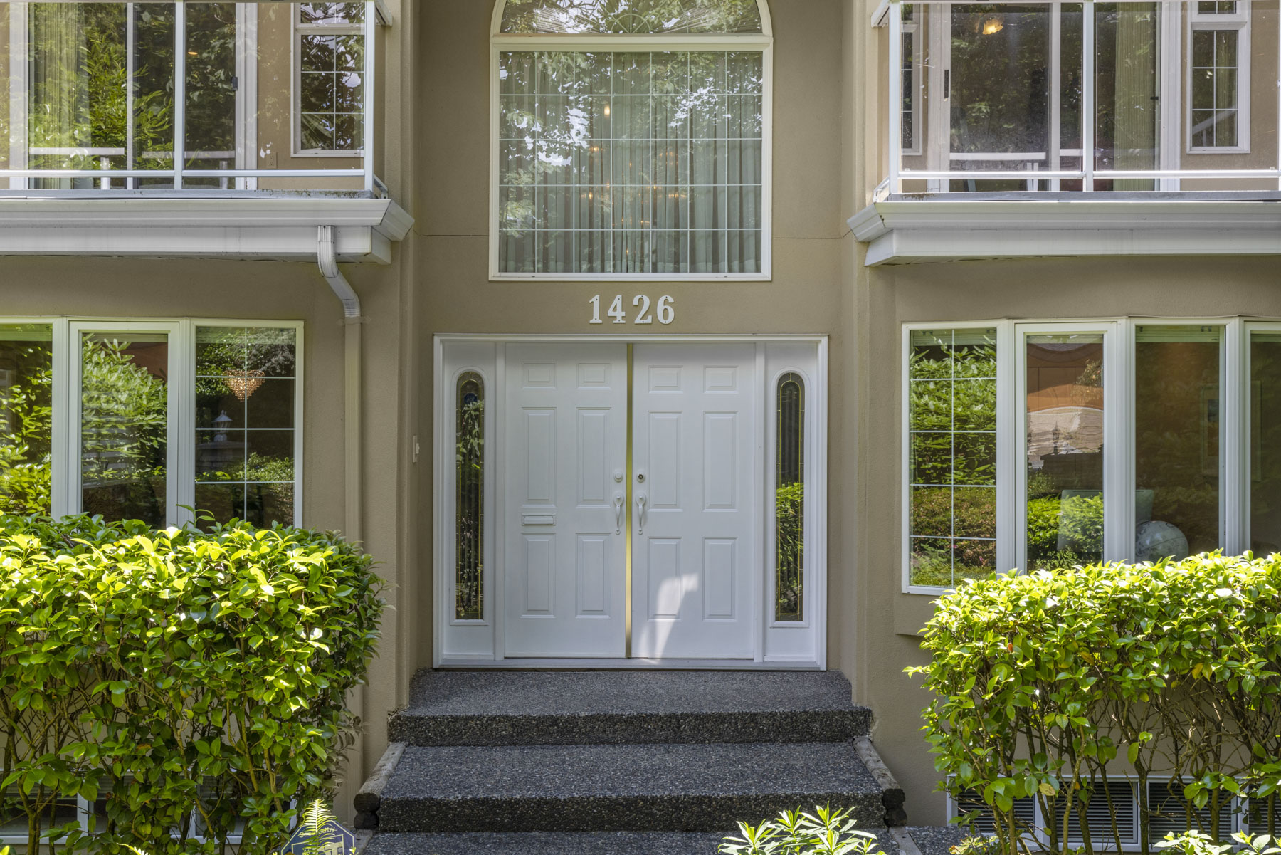 West Vancouver Real Estate