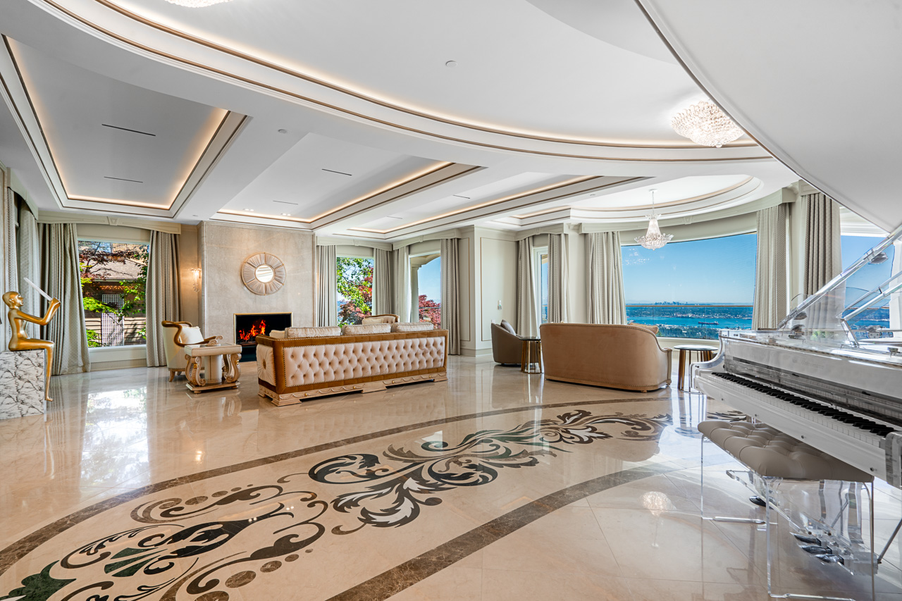 West Vancouver Water Front Homes