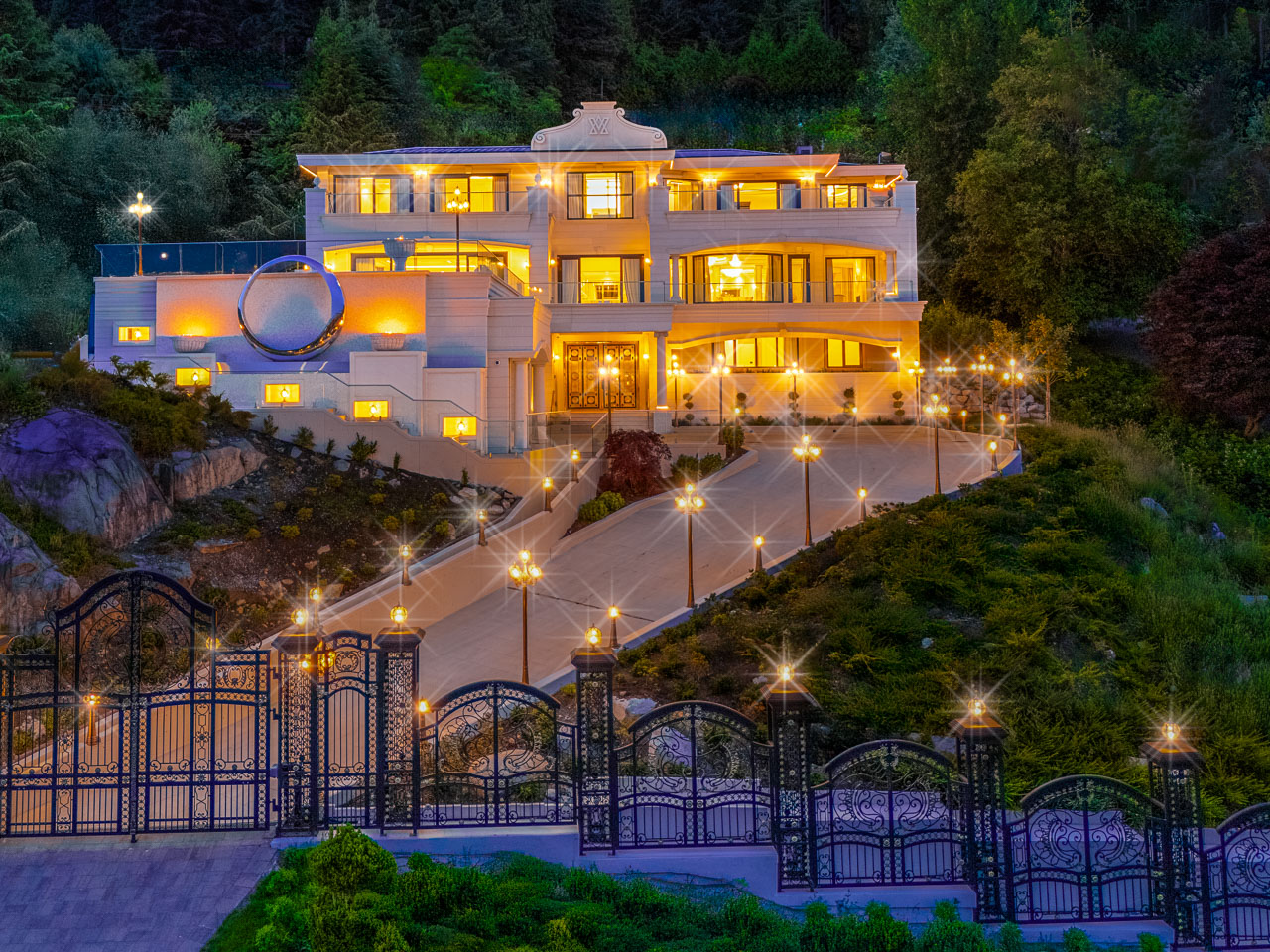West Vancouver Water Front Homes