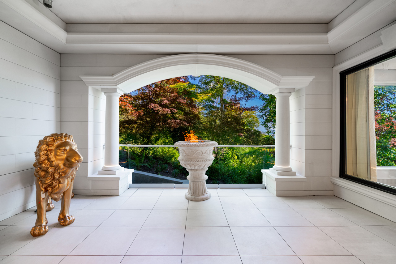 West Vancouver Water Front Homes