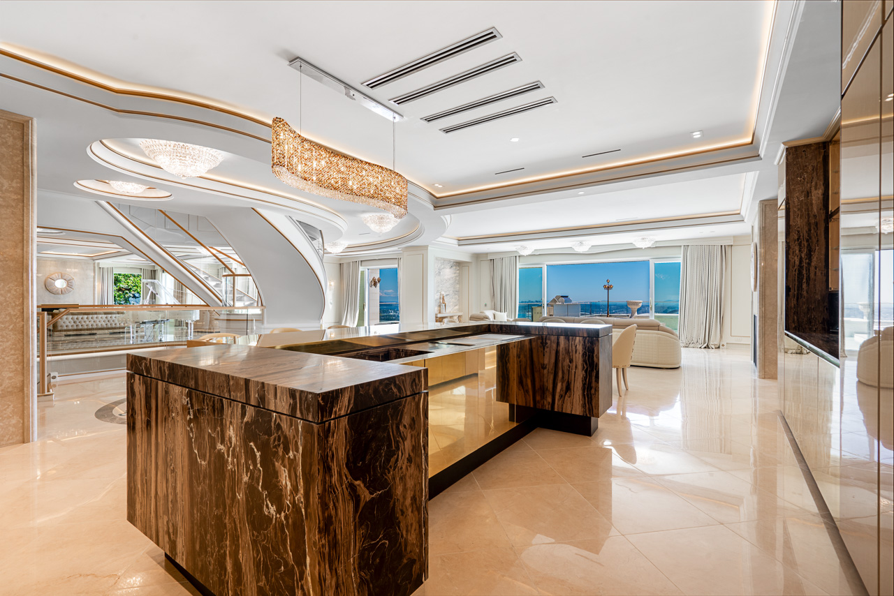 West Vancouver Real Estate