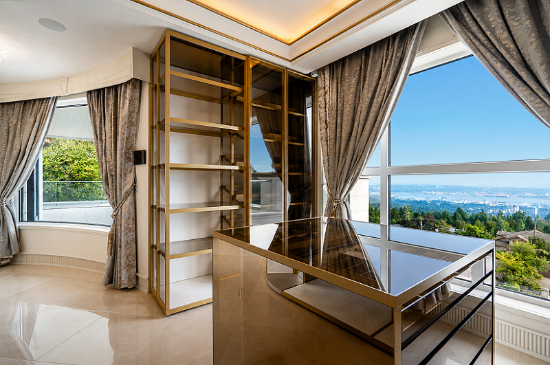 West Vancouver Homes for Sale
