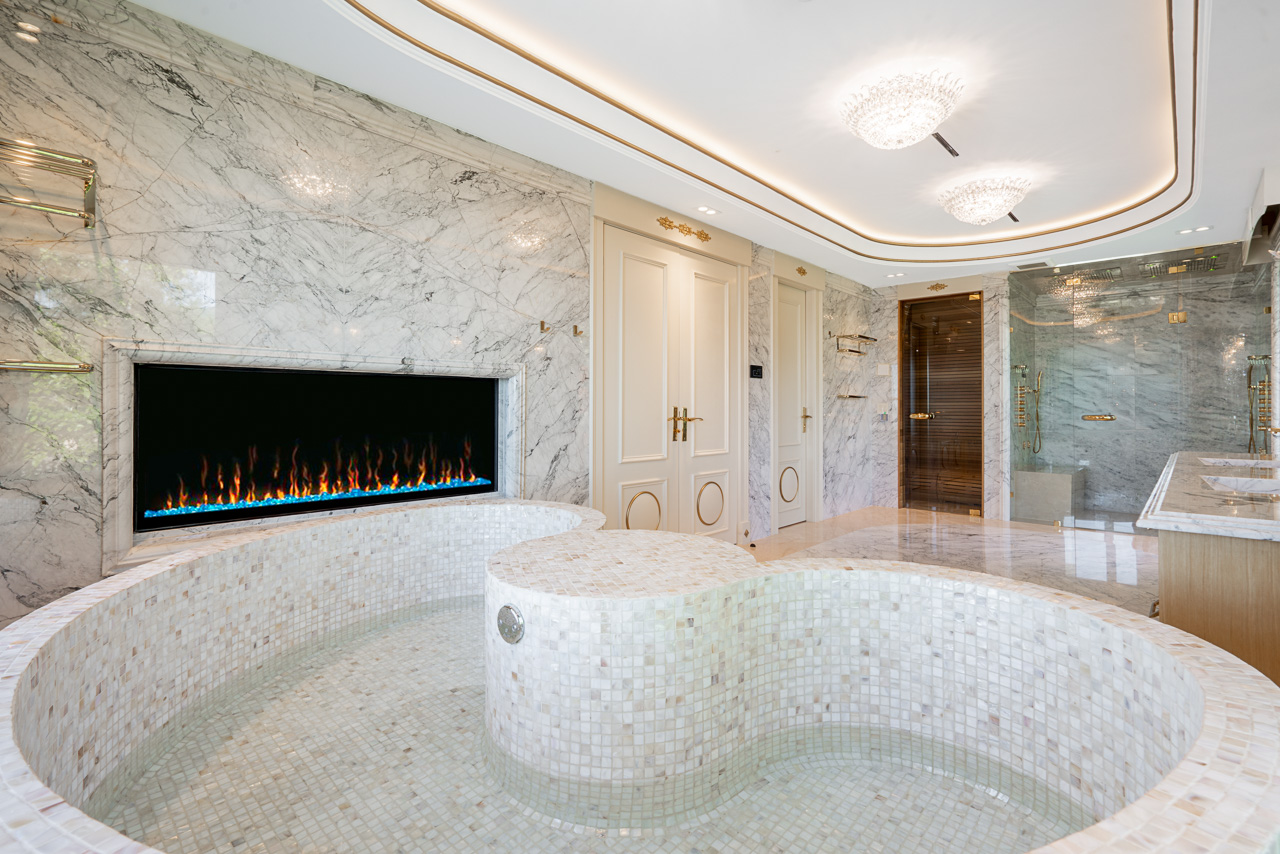 West Vancouver Waterfront Homes