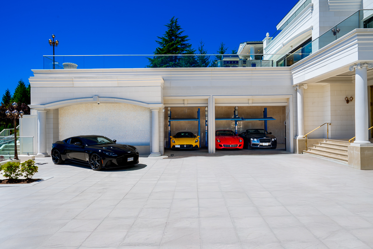 West Vancouver Homes for Sale