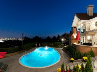 West Vancouver Homes for Sale