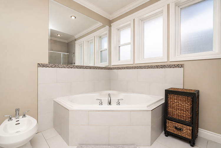 West Vancouver Luxury Homes