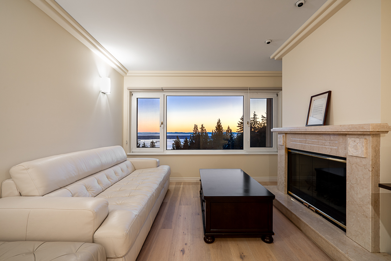 West Vancouver Luxury Homes