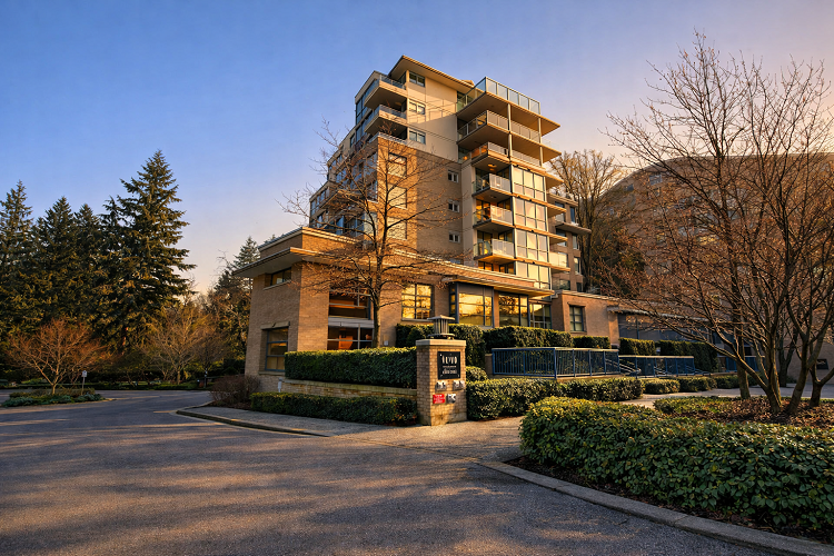 West Vancouver Homes for Sale