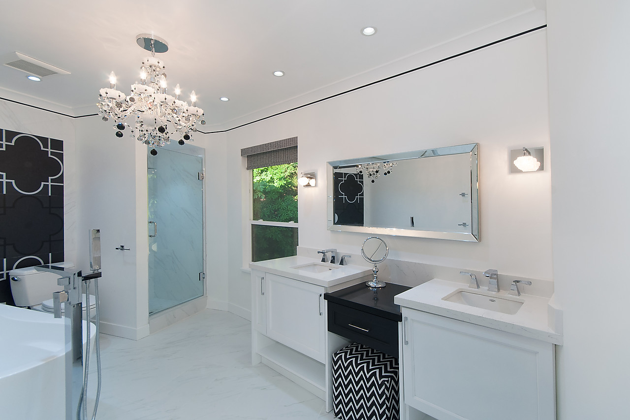 West Vancouver Luxury Homes