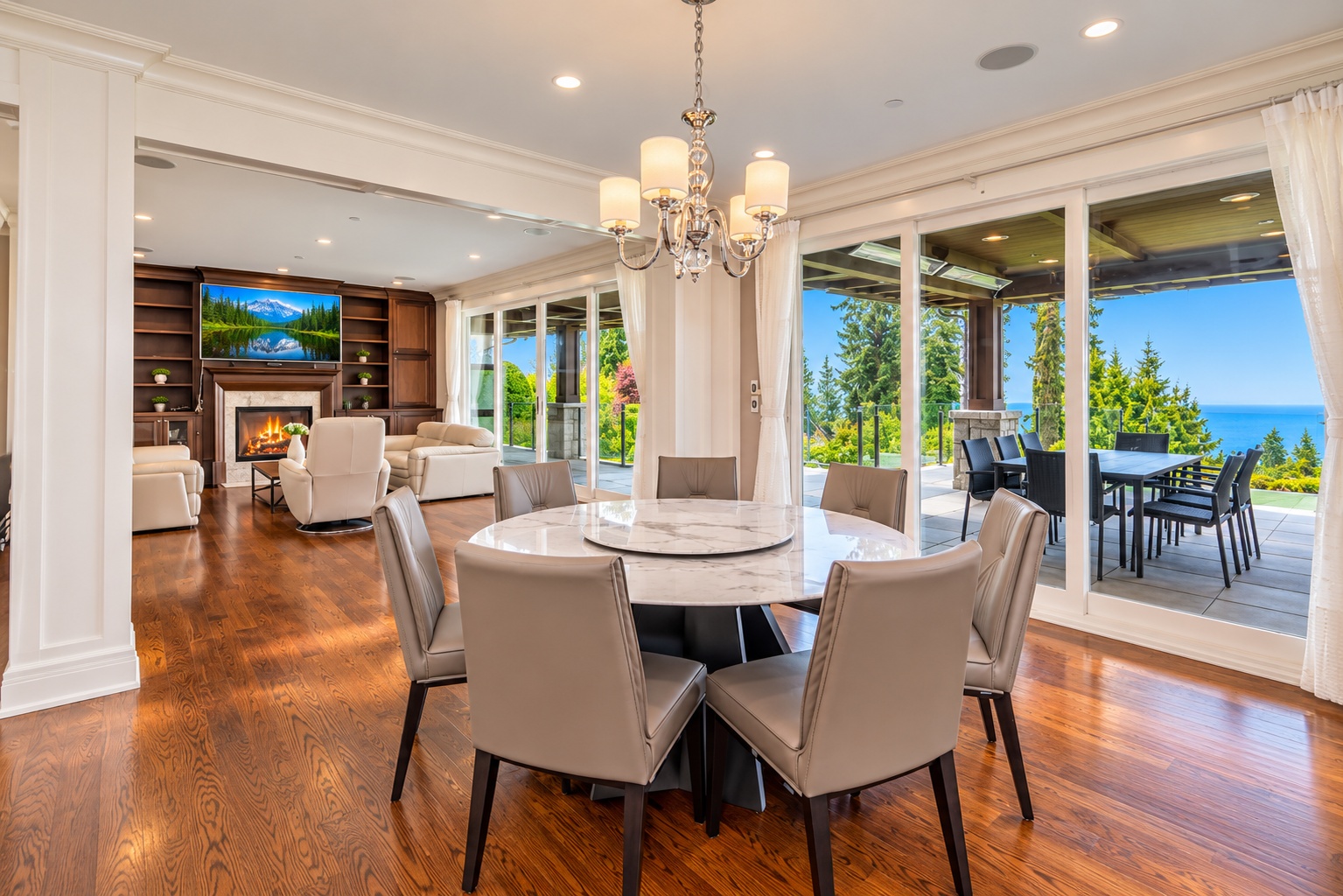 West Vancouver Waterfront Homes