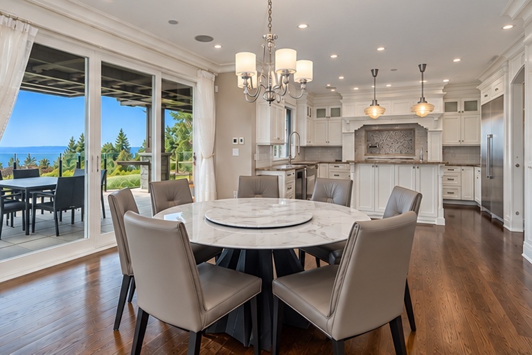 West Vancouver Homes for Sale