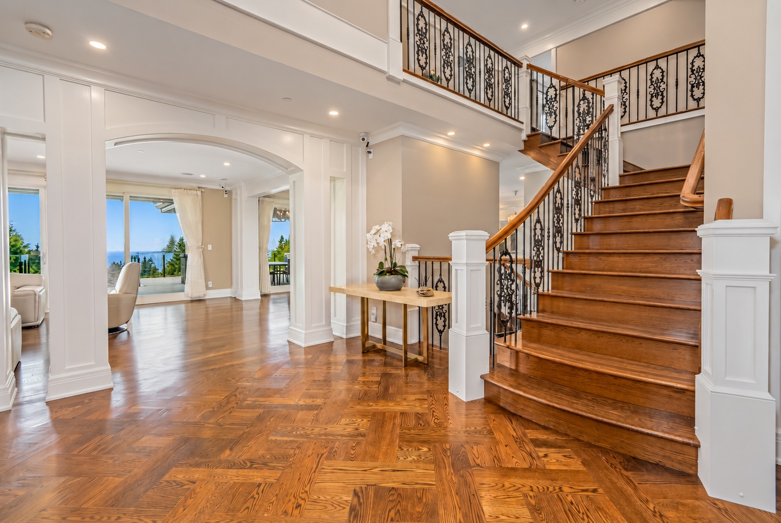 West Vancouver Real Estate