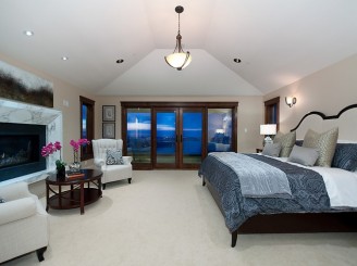 West Vancouver Waterfront Homes