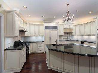 West Vancouver Homes