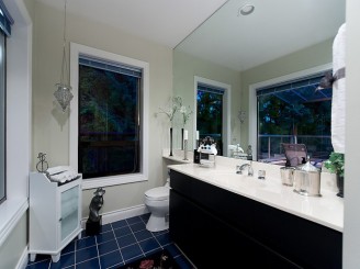 West Vancouver Homes
