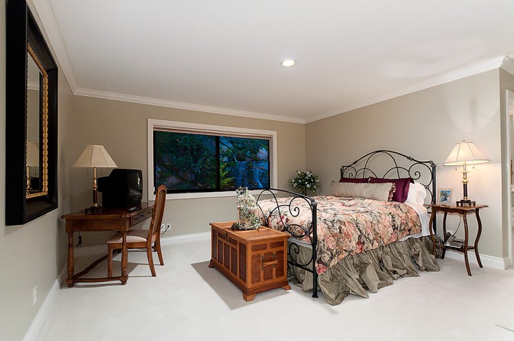 West Vancouver Homes for Sale