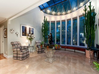West Vancouver Waterfront Homes