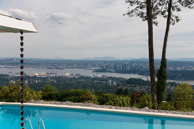 West Vancouver Waterfront Homes