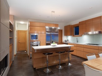 West Vancouver Water Front Homes