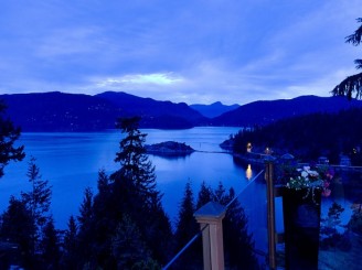 West Vancouver Water Front Homes