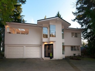 West Vancouver Water Front Homes