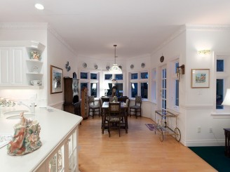 West Vancouver Real Estate