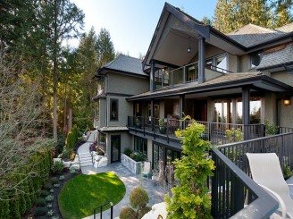 West Vancouver Homes