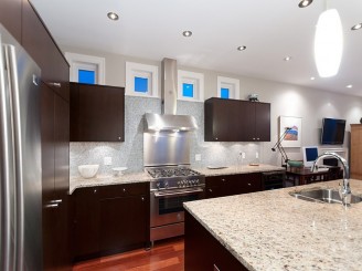 West Vancouver Waterfront Homes