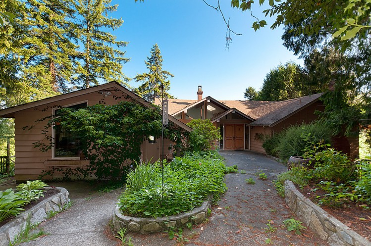 West Vancouver Homes