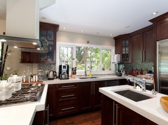 West Vancouver Homes