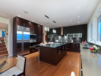 West Vancouver Homes