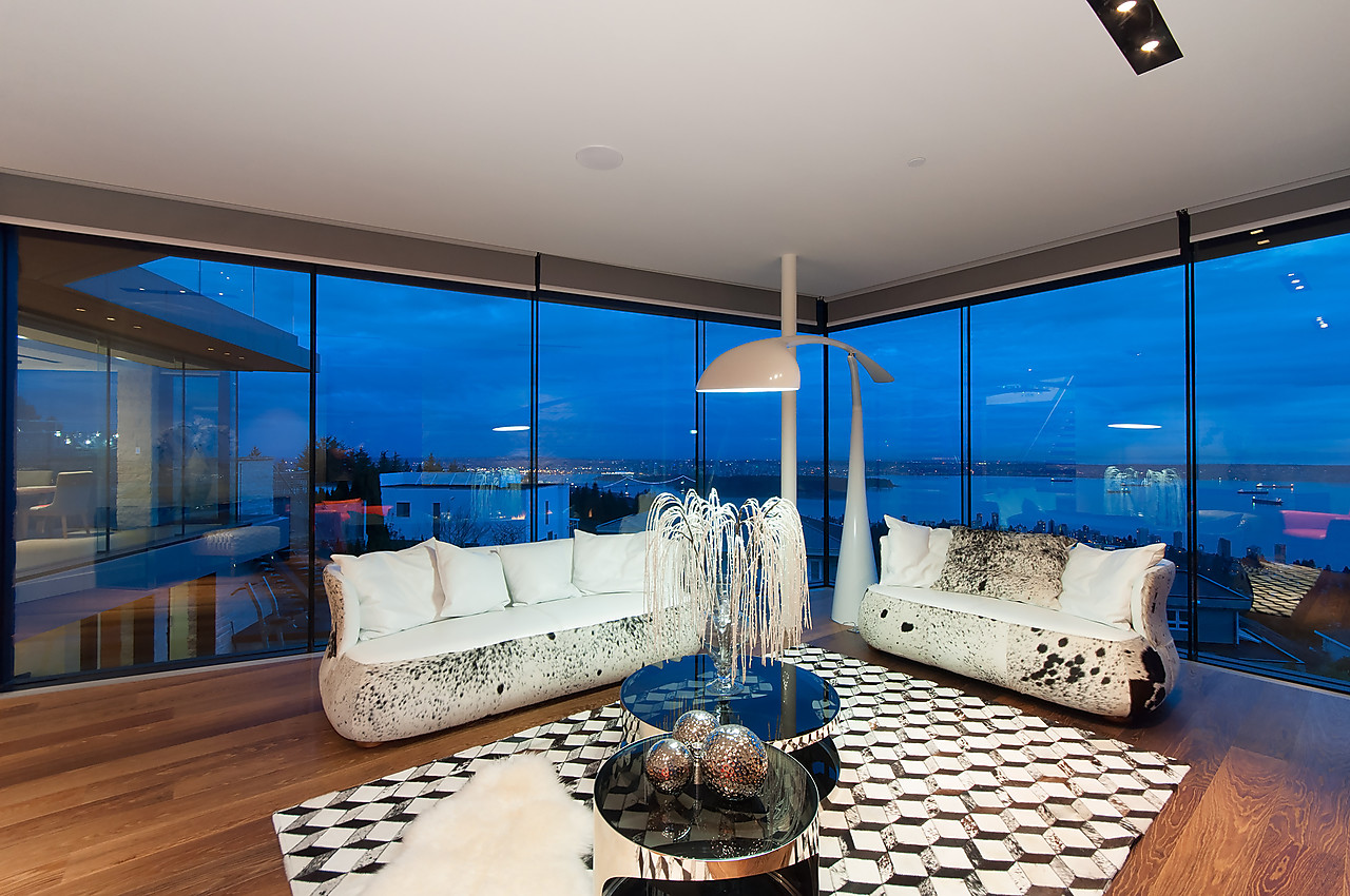 West Vancouver Water Front Homes