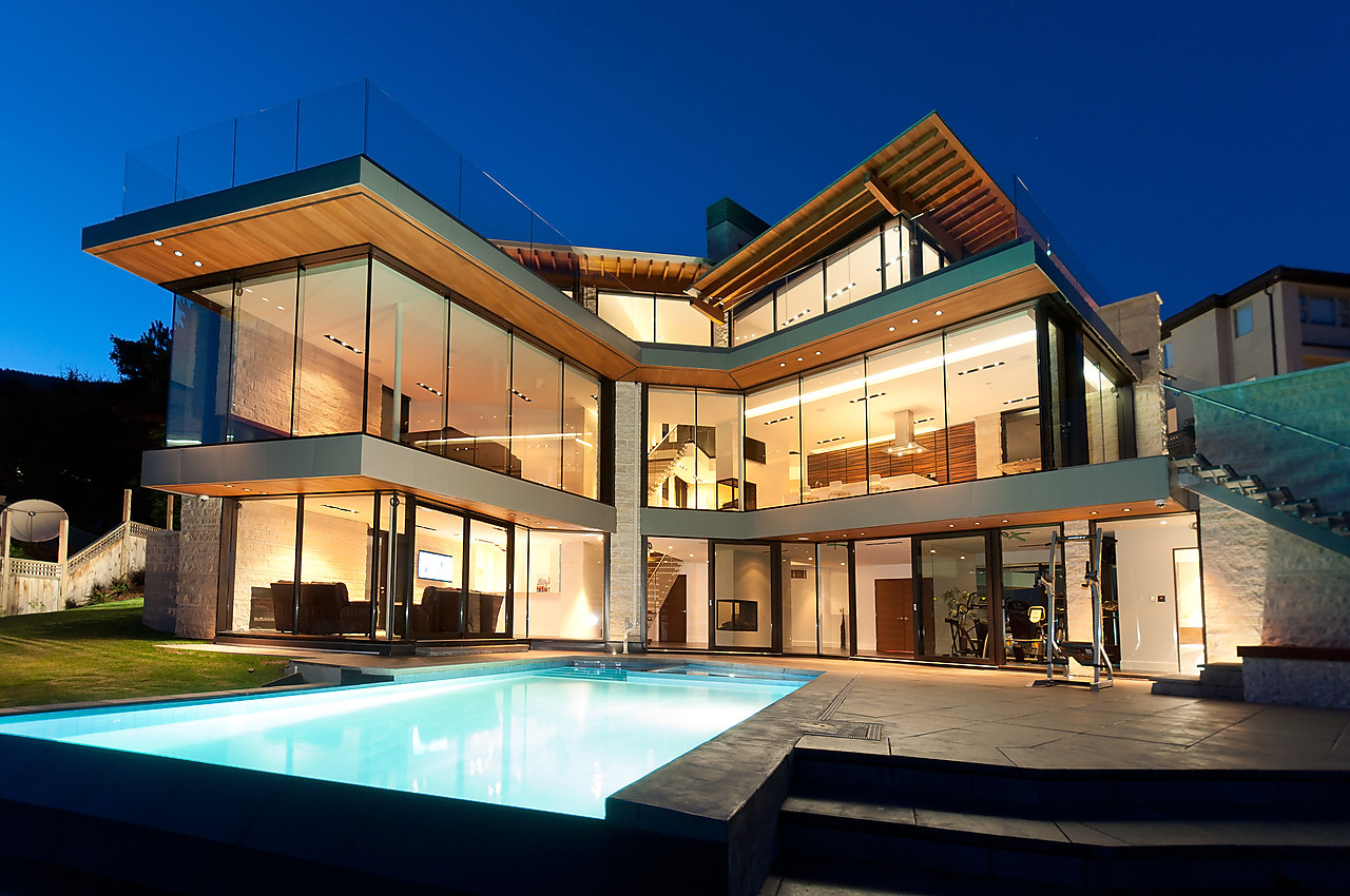 West Vancouver Homes