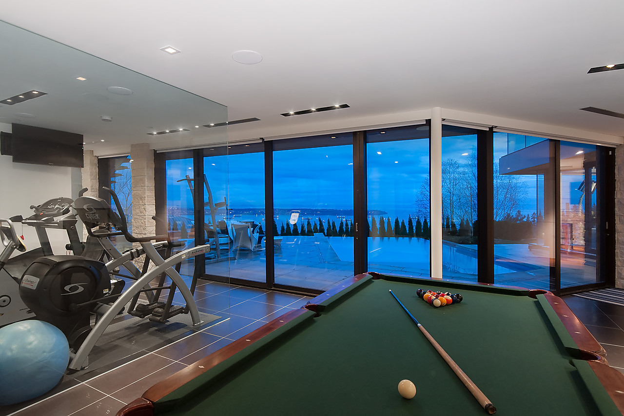 West Vancouver Real Estate