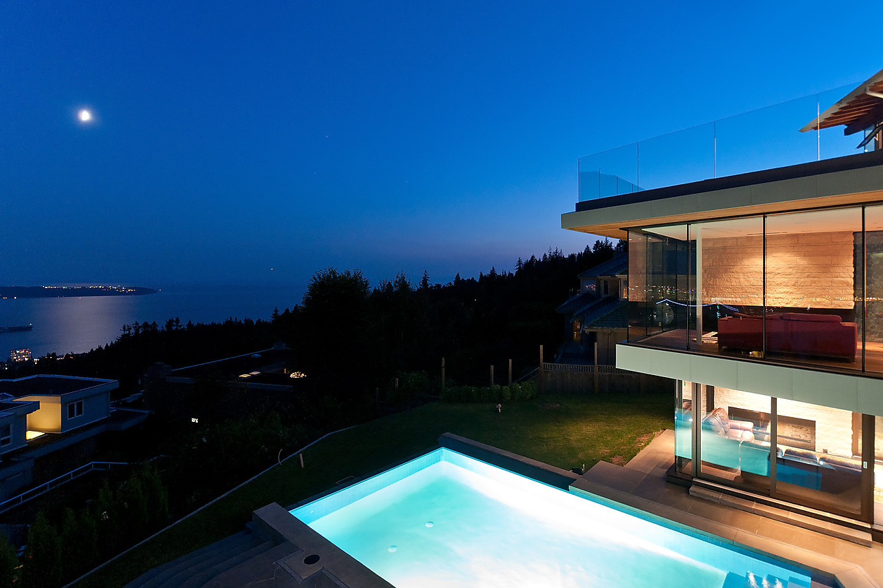 West Vancouver Luxury Homes