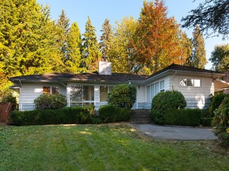 West Vancouver Waterfront Homes