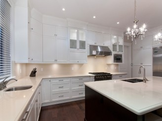 West Vancouver Homes for Sale
