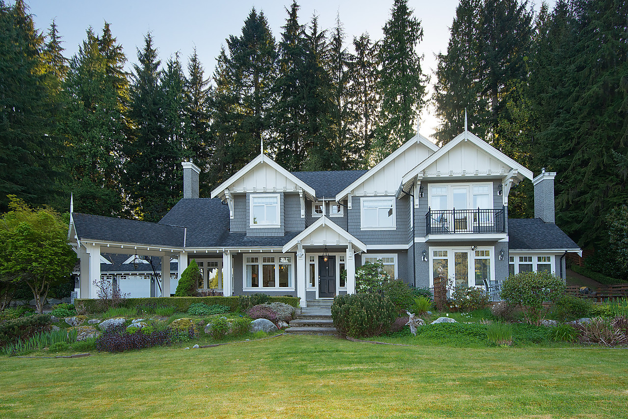 West Vancouver Water Front Homes